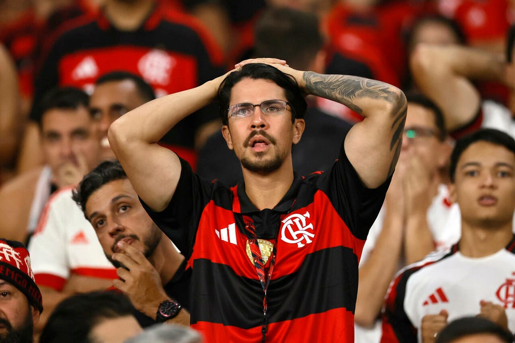 Malestar en los hinchas del Fla por no jugar otra final de la Libertadores.