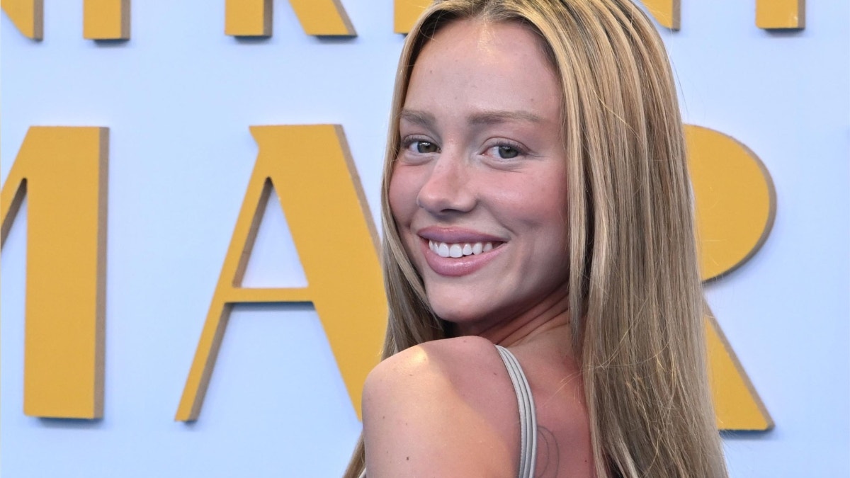 Ester Expósito protagonizará la adaptación de 'La Regenta' que prepara Netflix