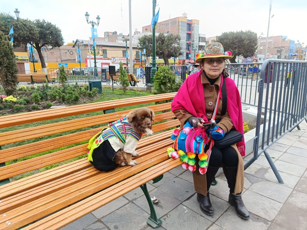 La sesión solemne por el centenario de la provincia de San Román se realizó como parte de las actividades oficiales programadas en la municipalidad de Juliaca.