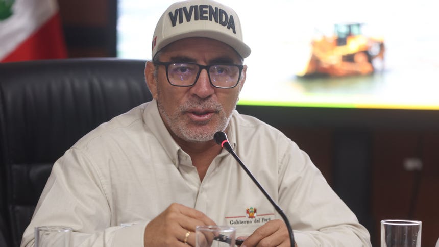 Ministro de Vivienda pide a población dejar las torrenteras y cauces ante posibilidad de desbordes: “Que piensen en sus vidas”