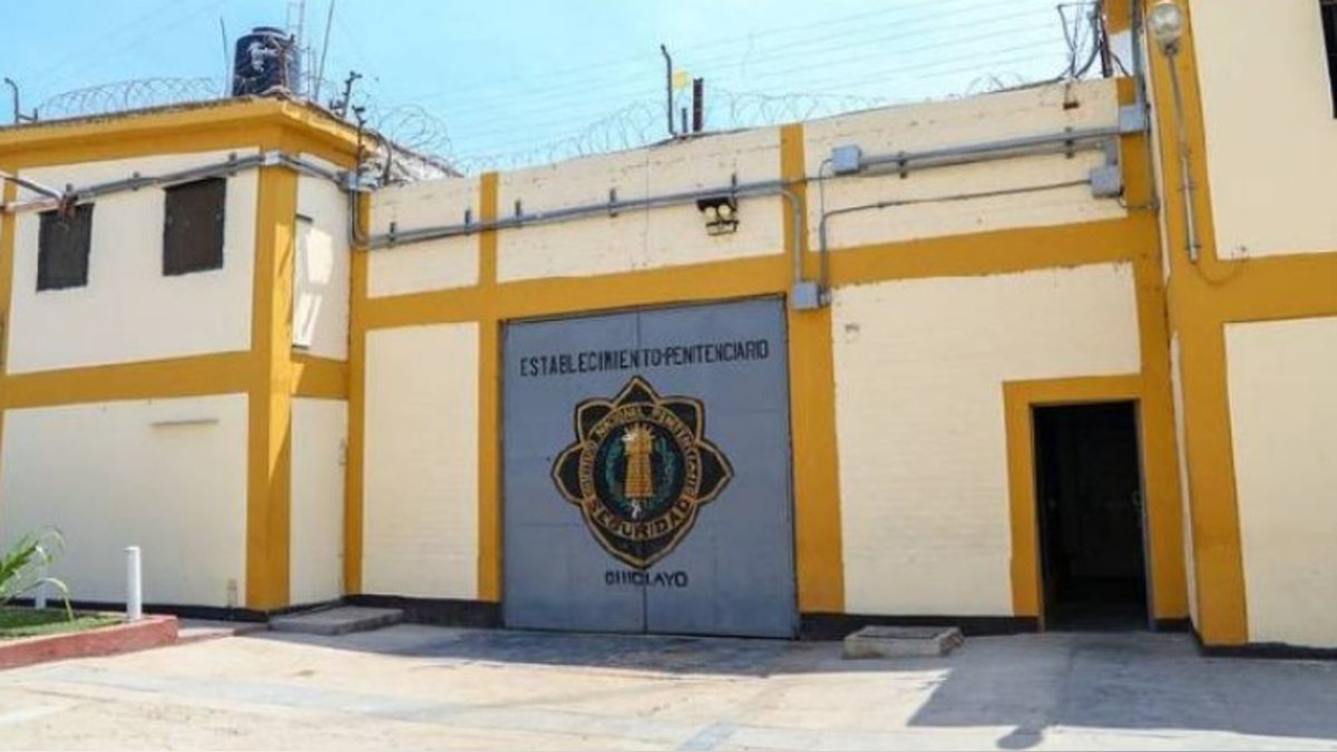 INPE anuncia la muerte de un interno y otro herido dentro del penal de Chiclayo