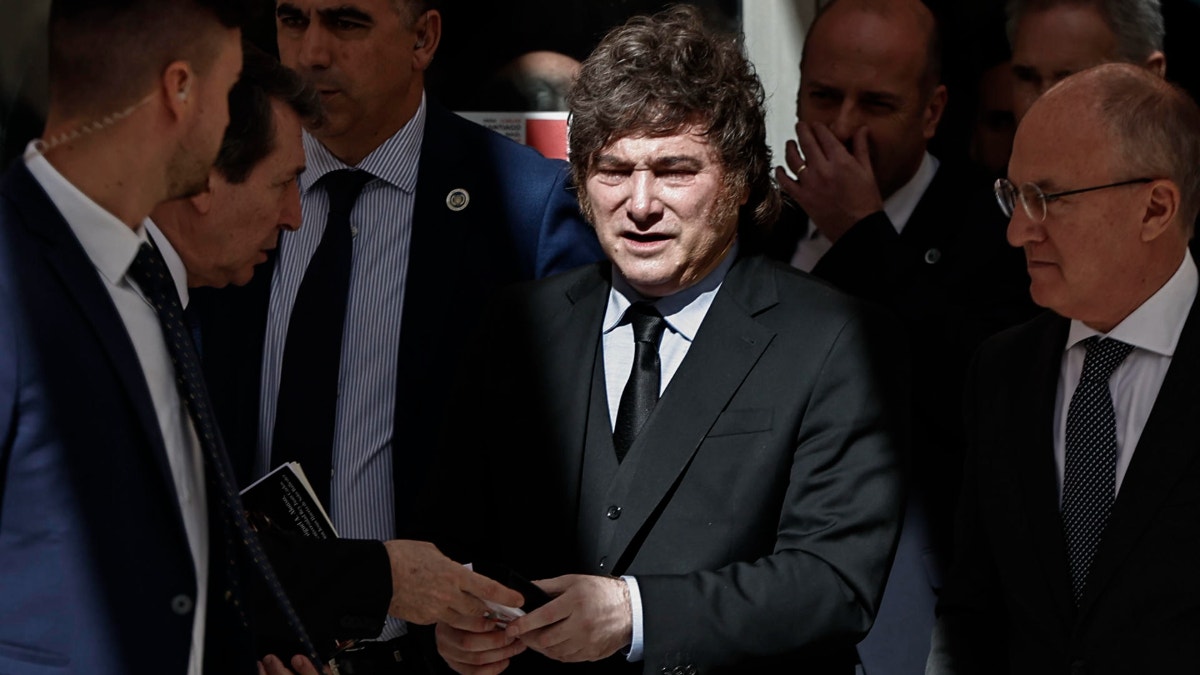 Amnistía Internacional denunciará a Milei ante la CIDH y ONU por atacar a periodistas que informaron del caso LIBRA