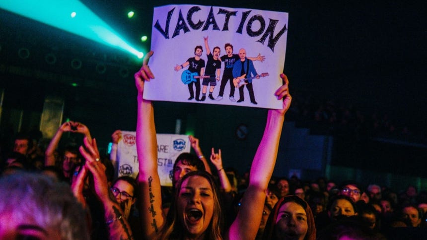 'Welcome to My Life', 'Perfect', 'I'm Just a Kid' y 'Addicted' figuran entre los temas más conocidos de Simple Plan.