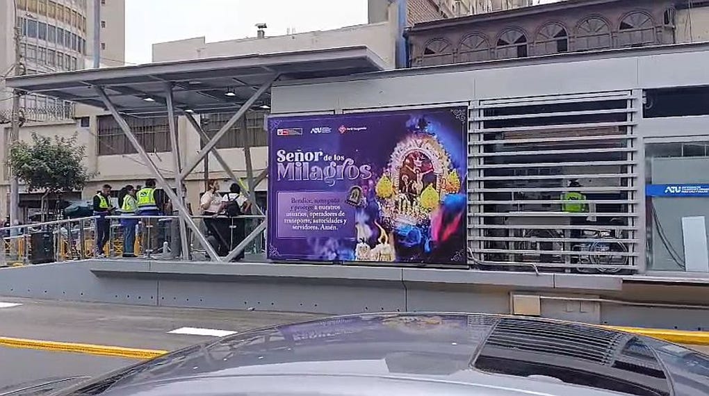 La estación llevará el nombre ‘Señor de los Milagros/Tacna’, para que los usuarios del Metropolitano identifiquen con mayor facilidad uno de los principales puntos de acceso a las actividades programadas en honor al Señor de los Milagros.