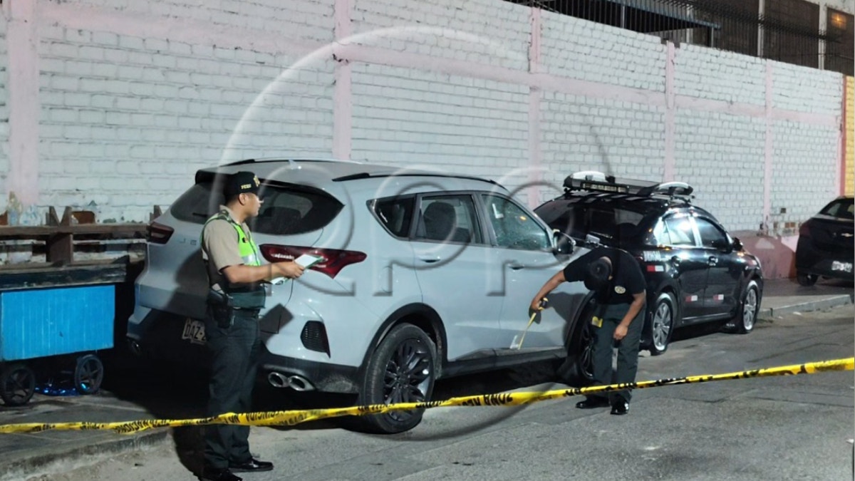 Joven fue asesinado en el Callao: intentó huir y se escondió bajo una camioneta, pero fue alcanzado por los sicarios