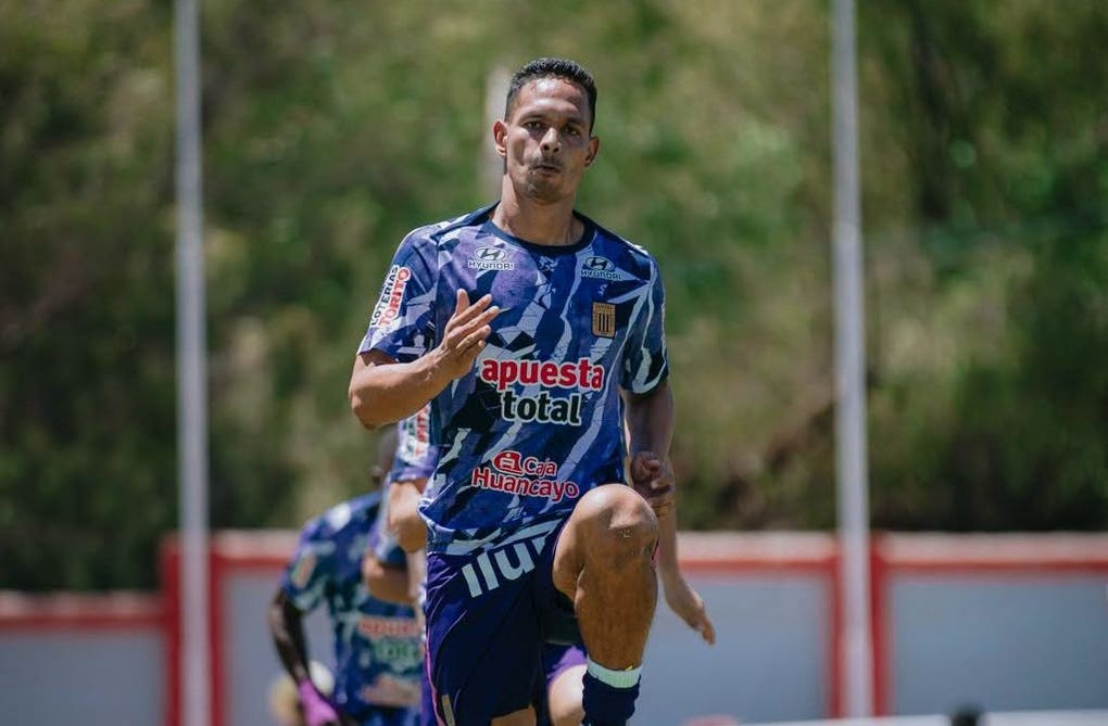 Renzo Garcés.