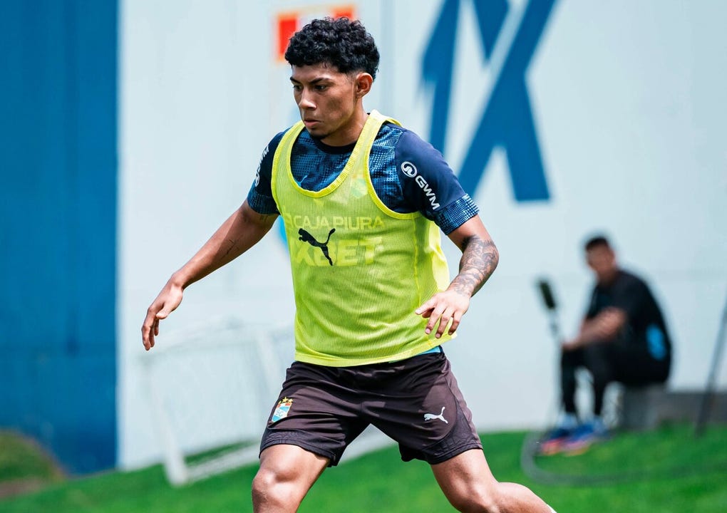Maxloren Castro.