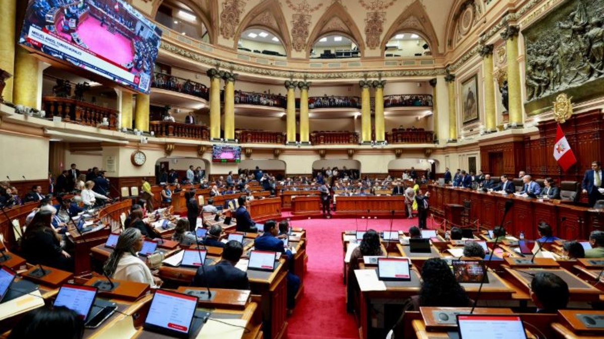 Congreso aprueba crédito suplementario por S/ 8 mil millones para financiar acciones ante 'El Niño', servicios e infraestructura
