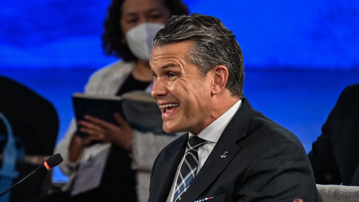 El Secretario de Guerra de Donald Trump despide al principal estratega militar del Pentágono