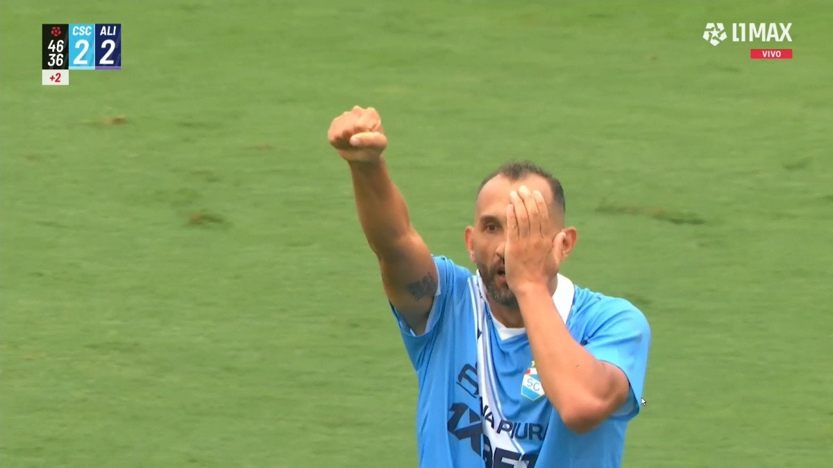 ¡La ley del ex! Hernán Barcos celebró su golazo en el Sporting Cristal vs Alianza Lima [VIDEO]