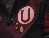 Los hinchas de Universitario dijeron presente a su estilo.