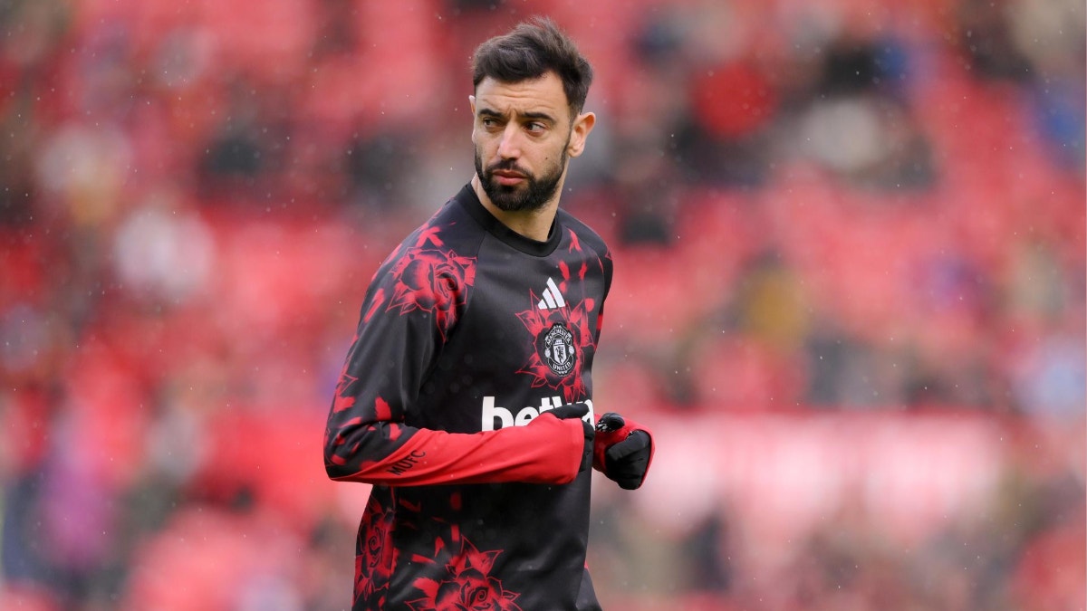 Hay perdón: Michael Carrick anuncia que Bruno Fernandes será el capitán del Manchester United ante Chelsea