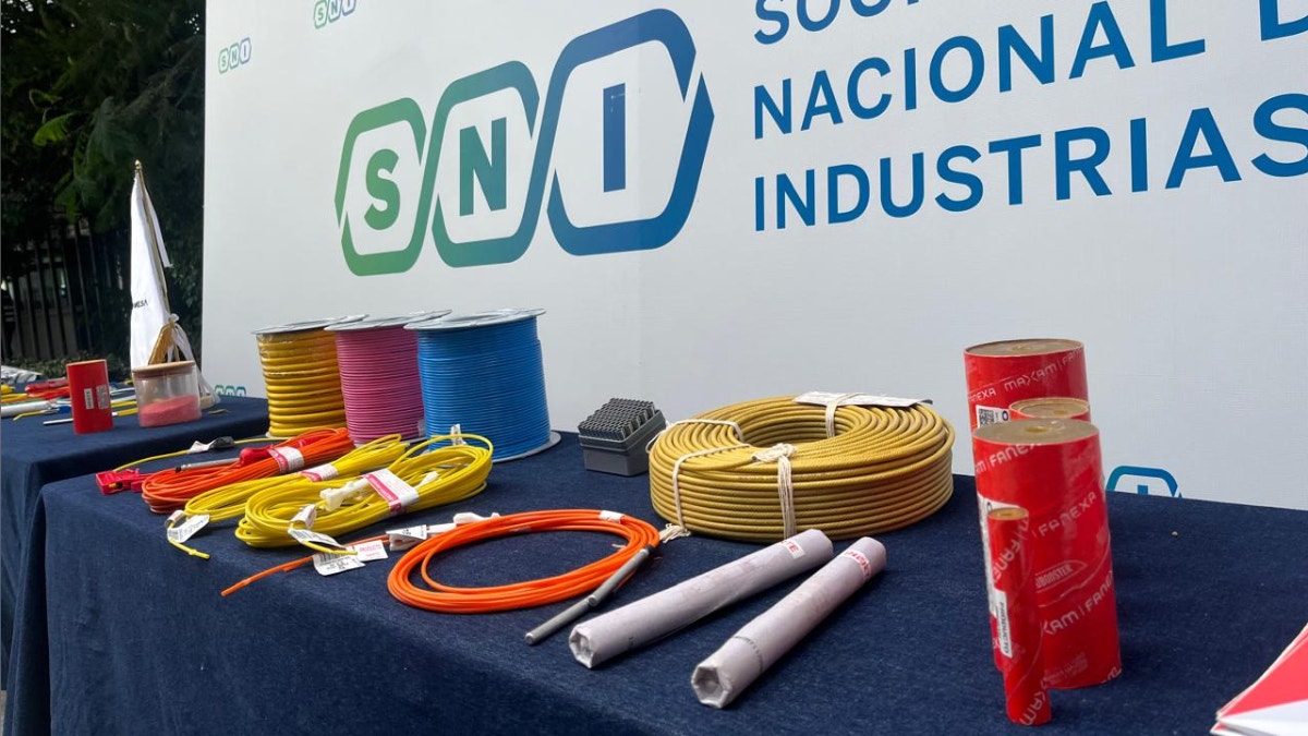 Explosivos para minería: industria busca reducir de 90 a 15 días los permisos y anuncia inversión de US$50 millones