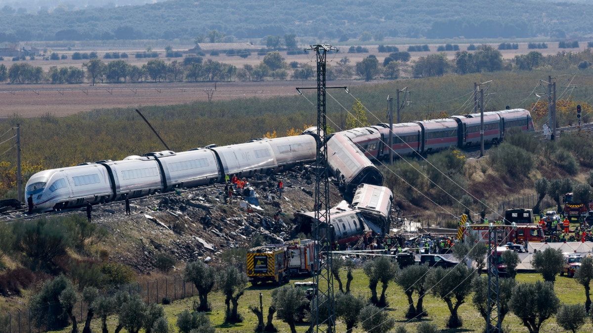 La alta velocidad española bajo la lupa: las dudas sobre la inversión y el mantenimiento de la red ferroviaria